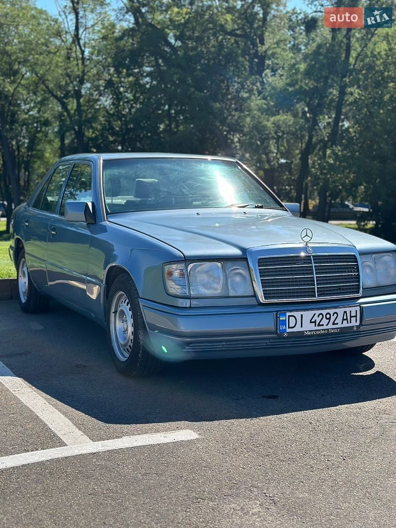 Mercedes-Benz E-Class 1993 VIN WDB1240221B926225 фото оголошення 8 з 31