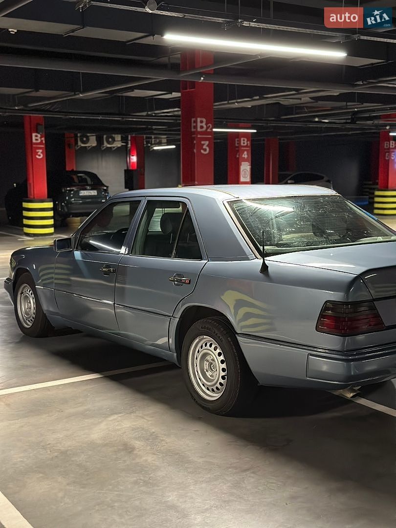 Mercedes-Benz E-Class 1993 VIN WDB1240221B926225 фото оголошення 20 з 31