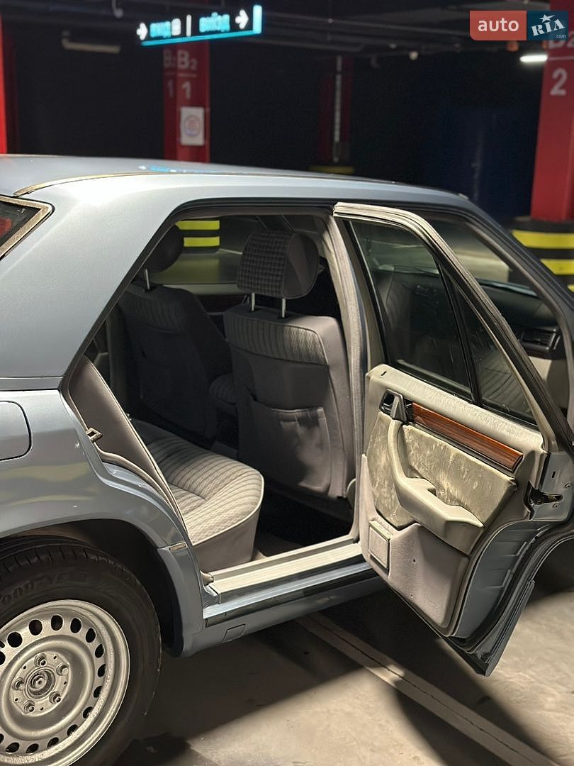 Mercedes-Benz E-Class 1993 VIN WDB1240221B926225 фото оголошення 23 з 31