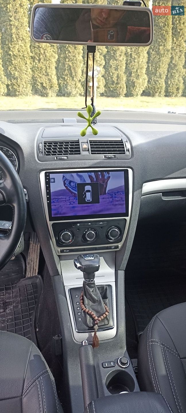 Skoda Octavia 2011 VIN TMBBK41Z7CB153751 фото оголошення 9 з 19