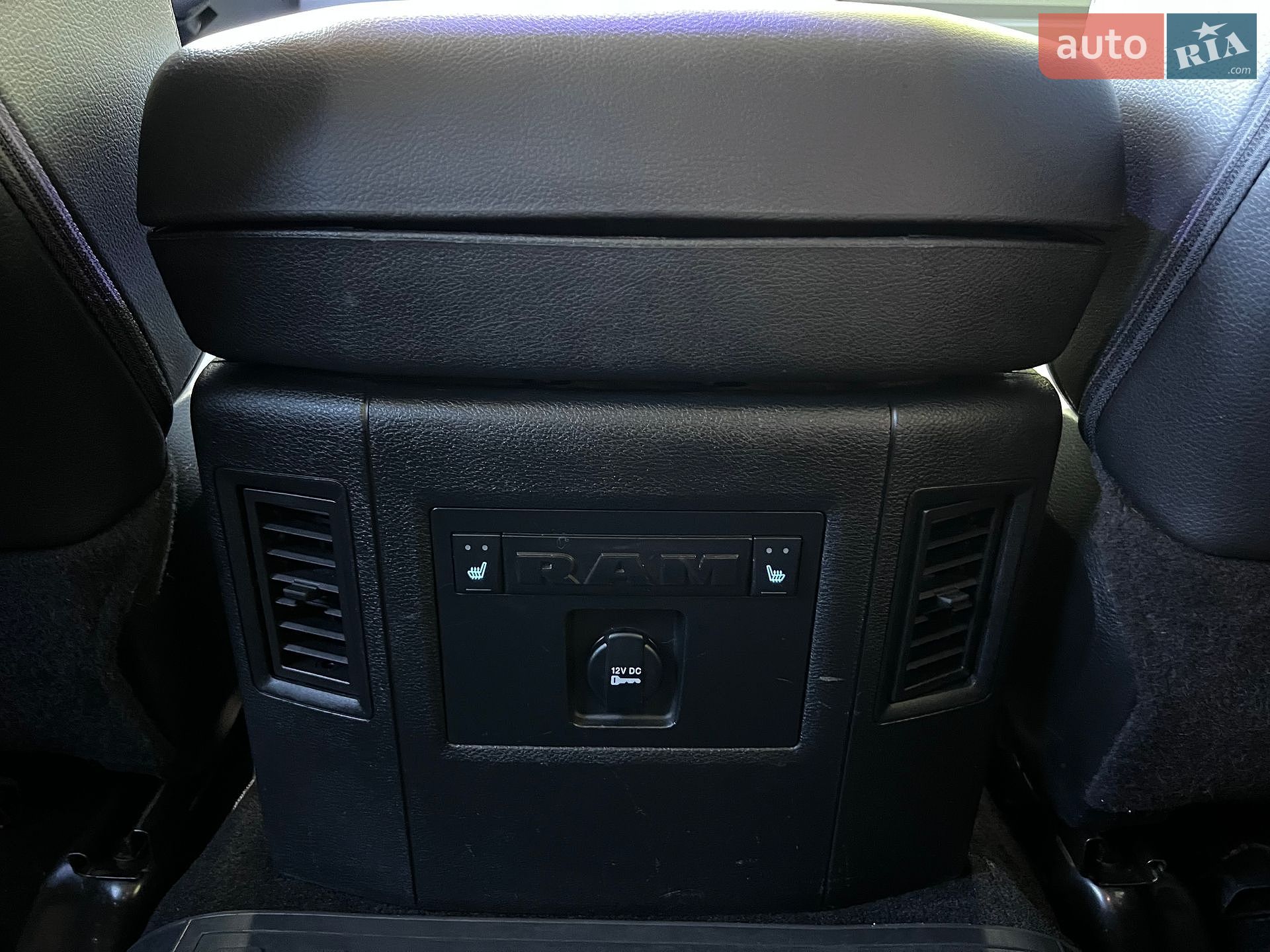 Dodge RAM 1500 2014 VIN 1C6RR7NT9ES383495 фото оголошення 13 з 21