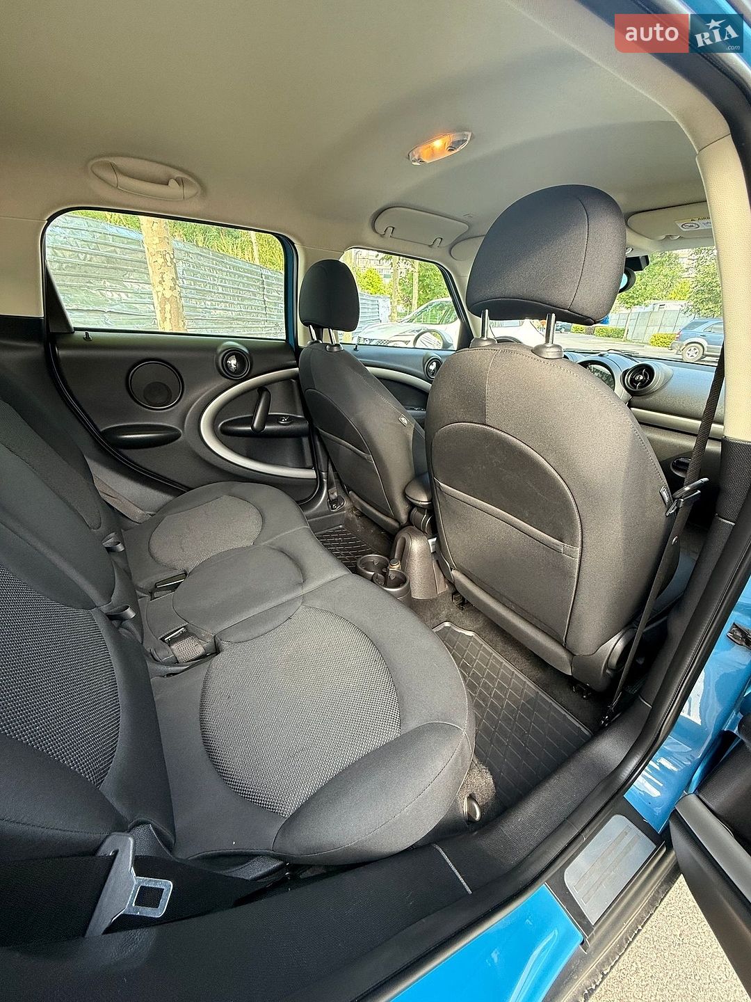 MINI Countryman 2016 VIN WMWZB31060WS63041 фото оголошення 25 з 29
