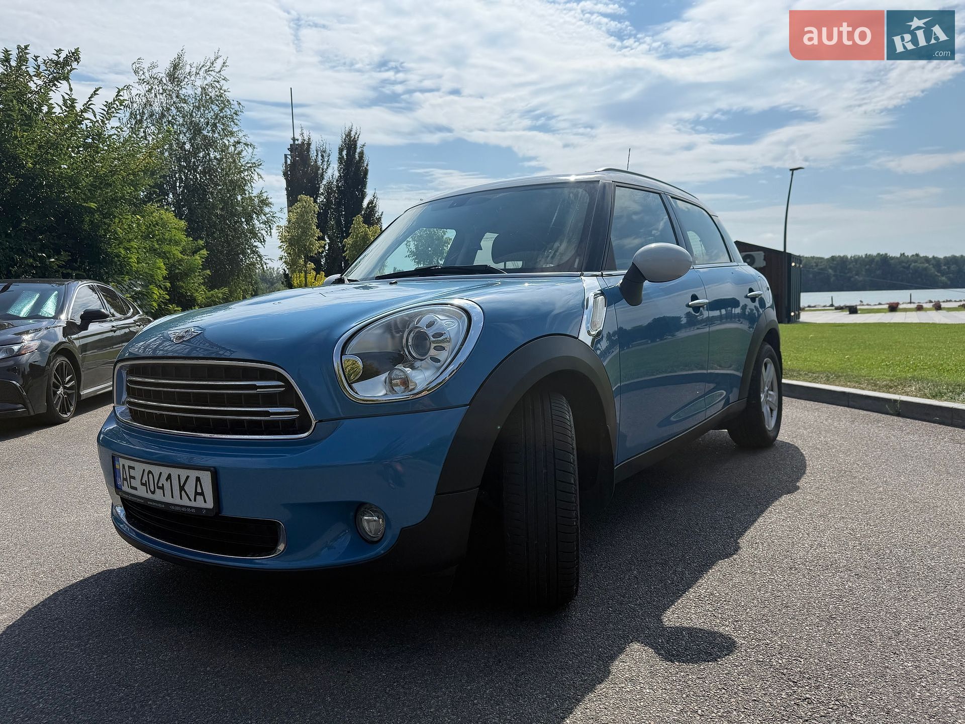MINI Countryman 2016 VIN WMWZB31060WS63041 фото оголошення 12 з 29