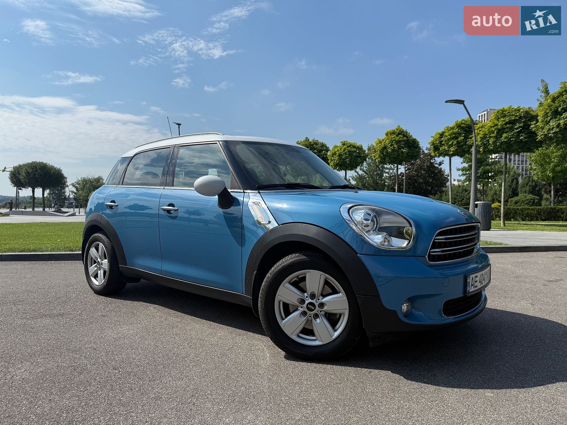 MINI Countryman 2016 VIN WMWZB31060WS63041 фото оголошення 13 з 29