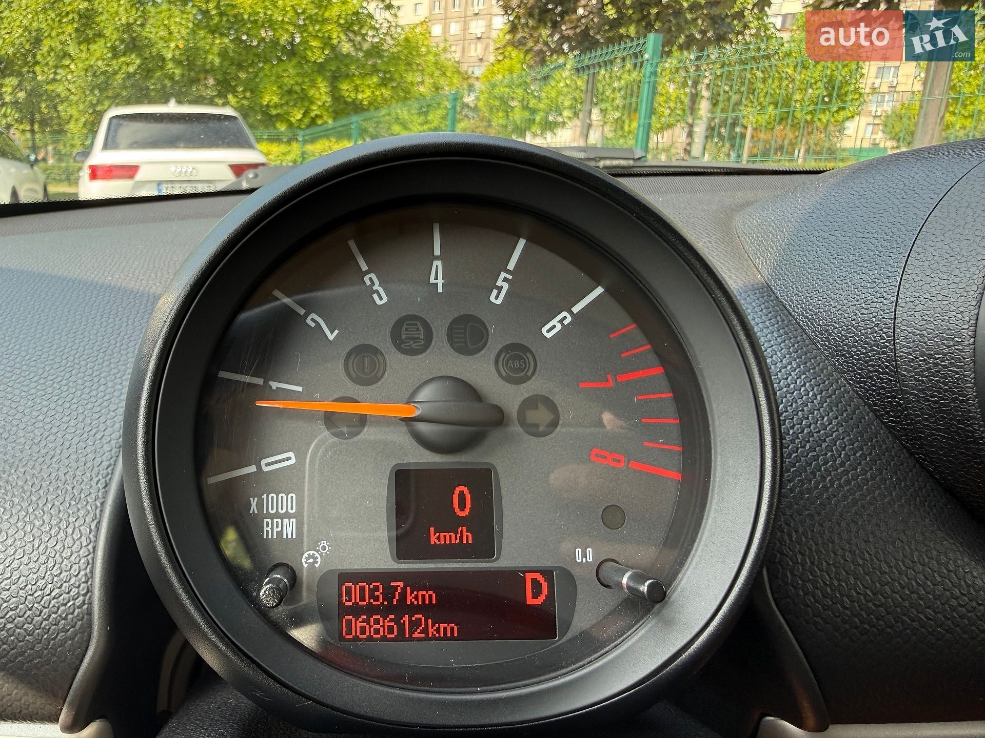 MINI Countryman 2016 VIN WMWZB31060WS63041 фото оголошення 26 з 29