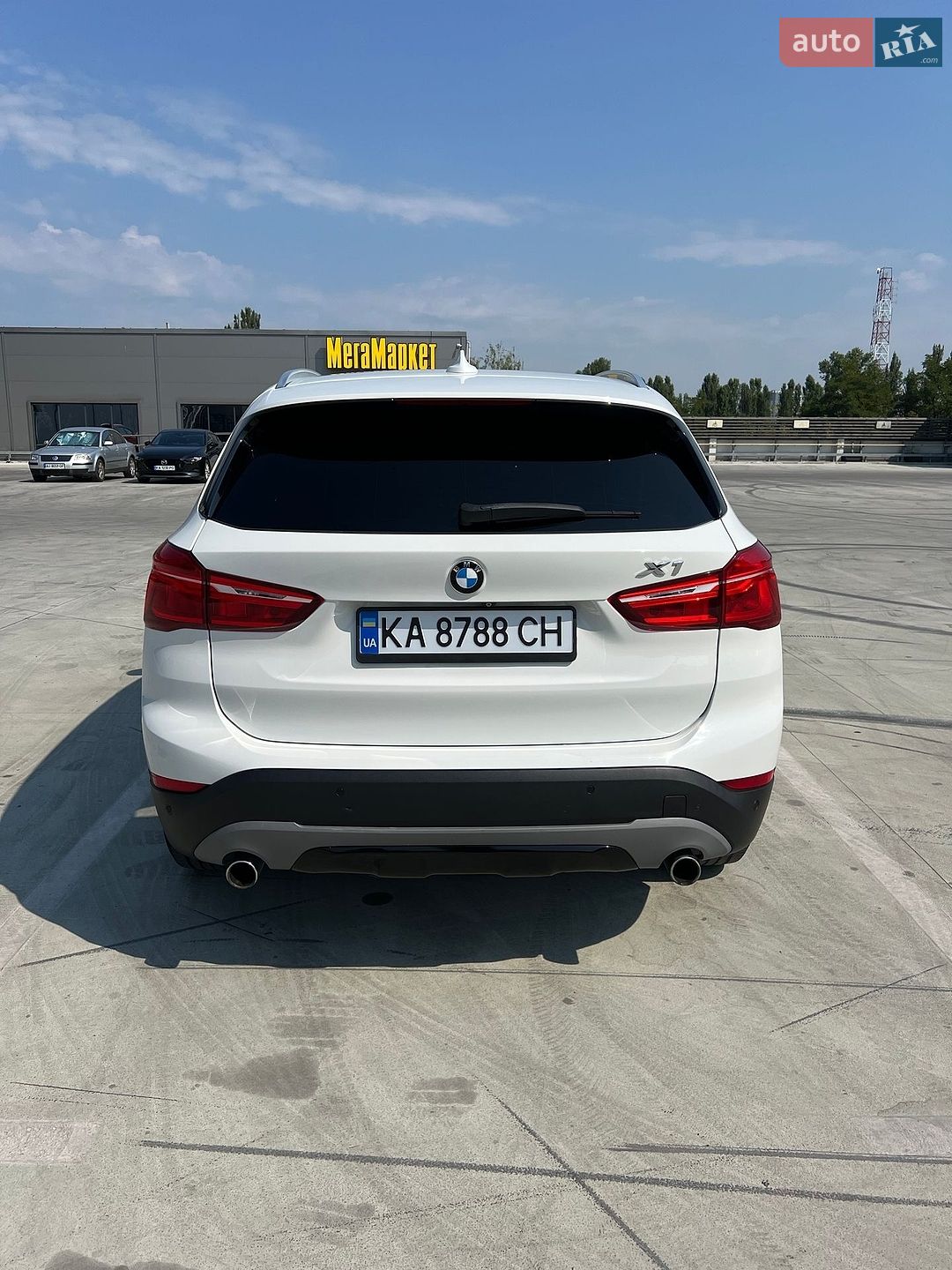 BMW X1 2017 VIN WBXHU7C30H5H37421 фото оголошення 4 з 16