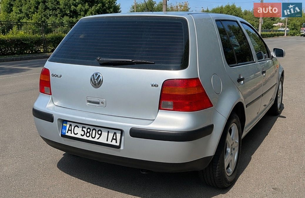 Volkswagen Golf 1999 VIN WVWZZZ1JZXW709982 фото оголошення 2 з 4