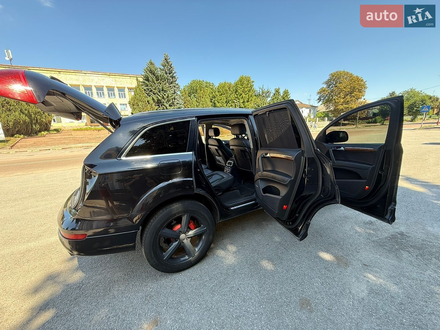 Audi Q7 2015 VIN WA1DGAFE4FD015313 фото оголошення 17 з 21