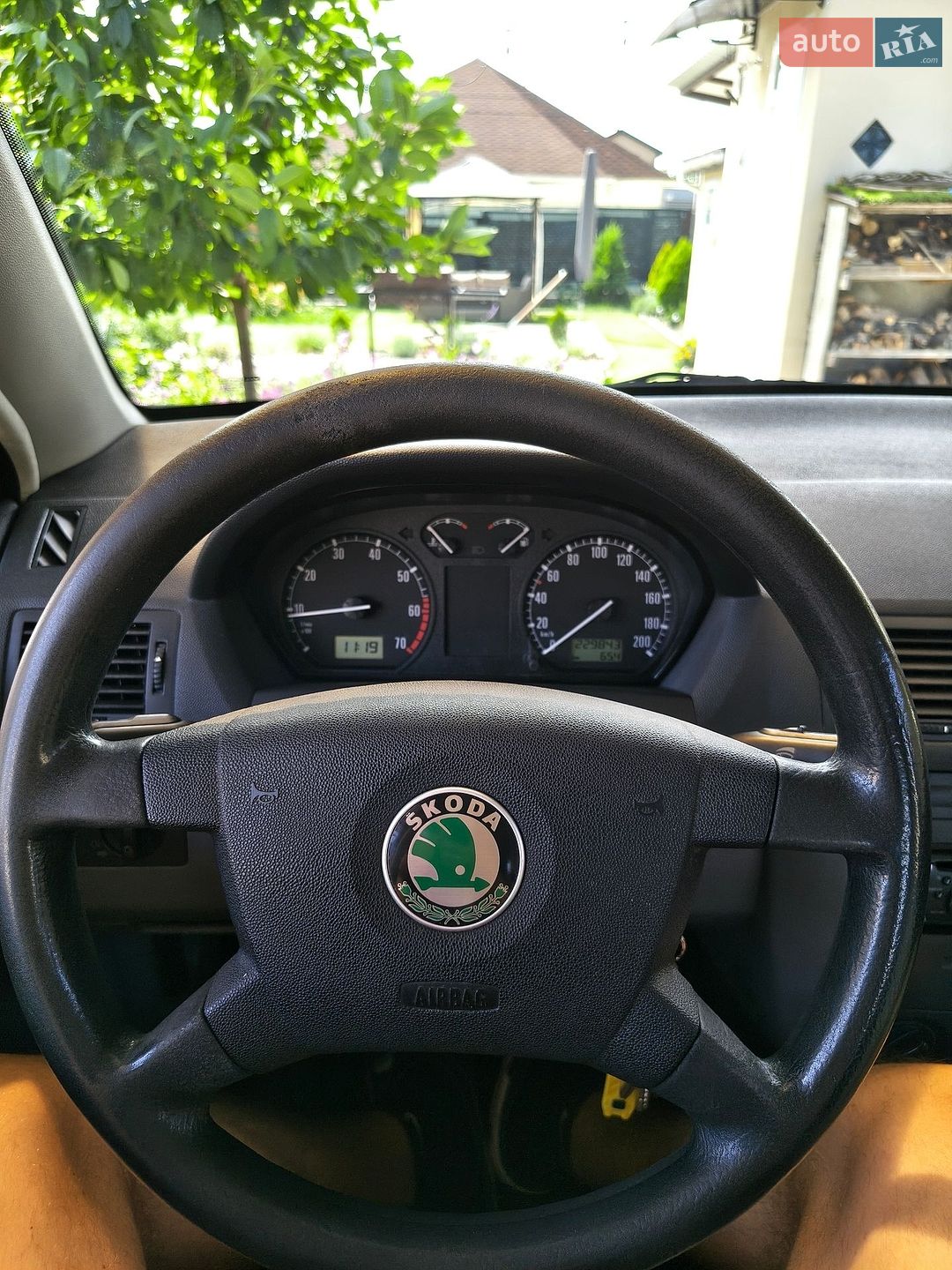 Skoda Fabia 2001 VIN TMBDB16Y223371760 фото оголошення 25 з 135