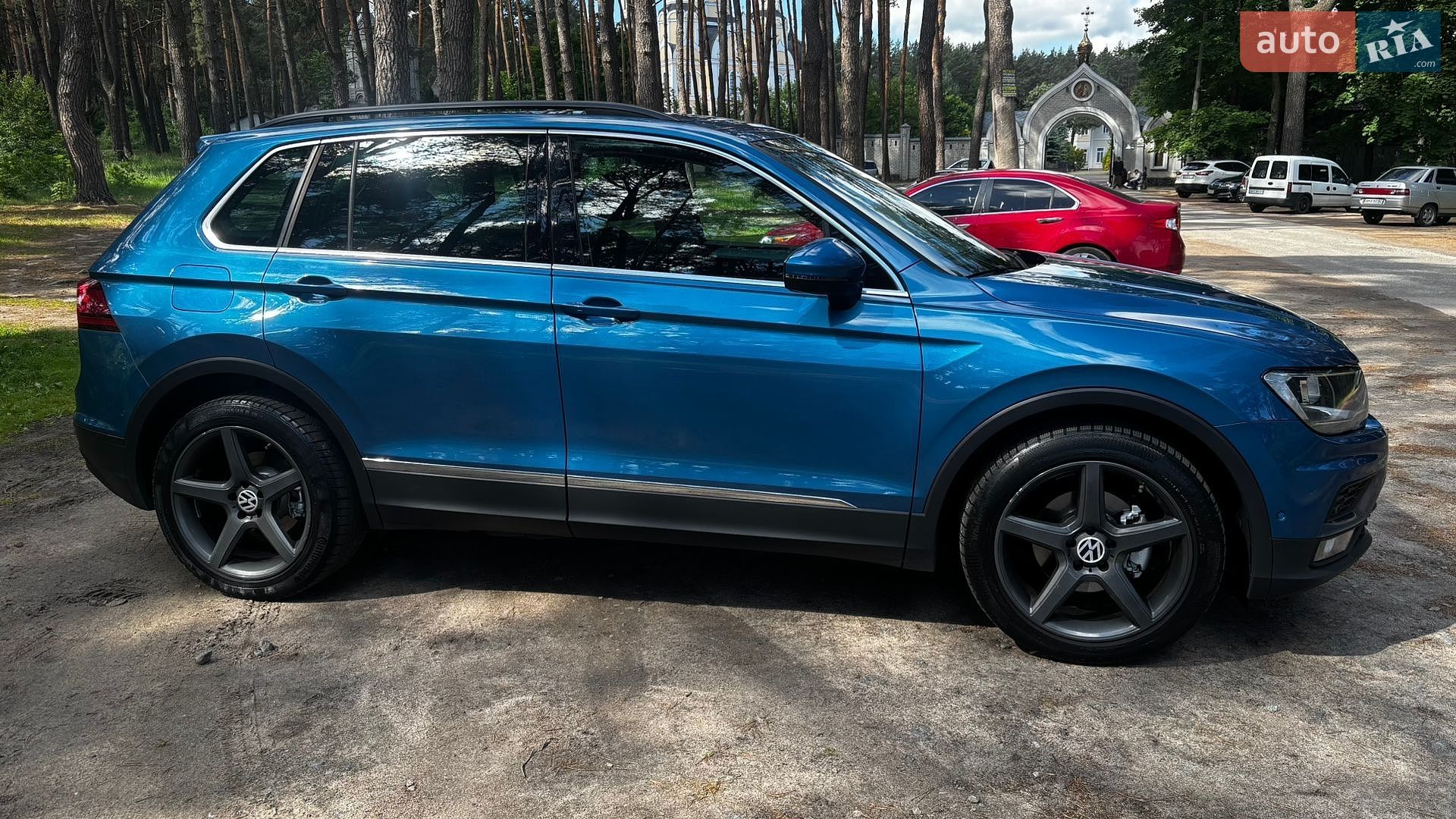 Volkswagen Tiguan 2018 VIN WVGZZZ5NZJW446511 фото оголошення 5 з 26