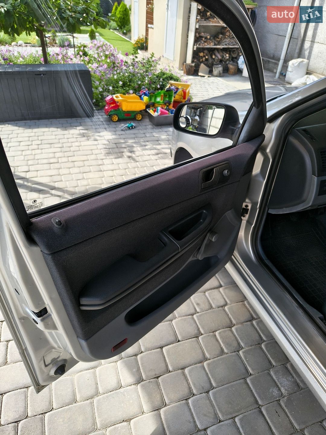 Skoda Fabia 2001 VIN TMBDB16Y223371760 фото оголошення 98 з 135
