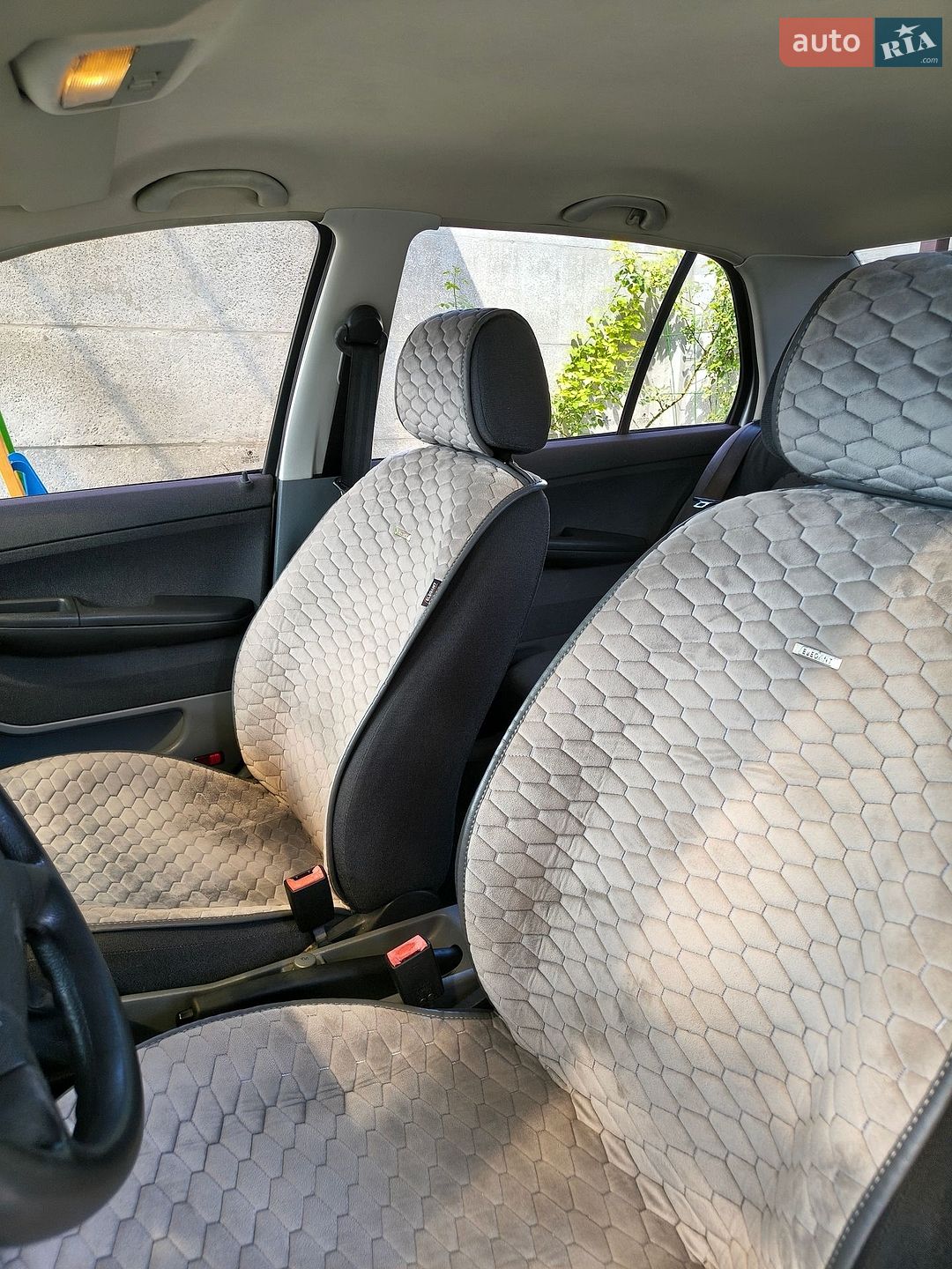 Skoda Fabia 2001 VIN TMBDB16Y223371760 фото оголошення 126 з 135
