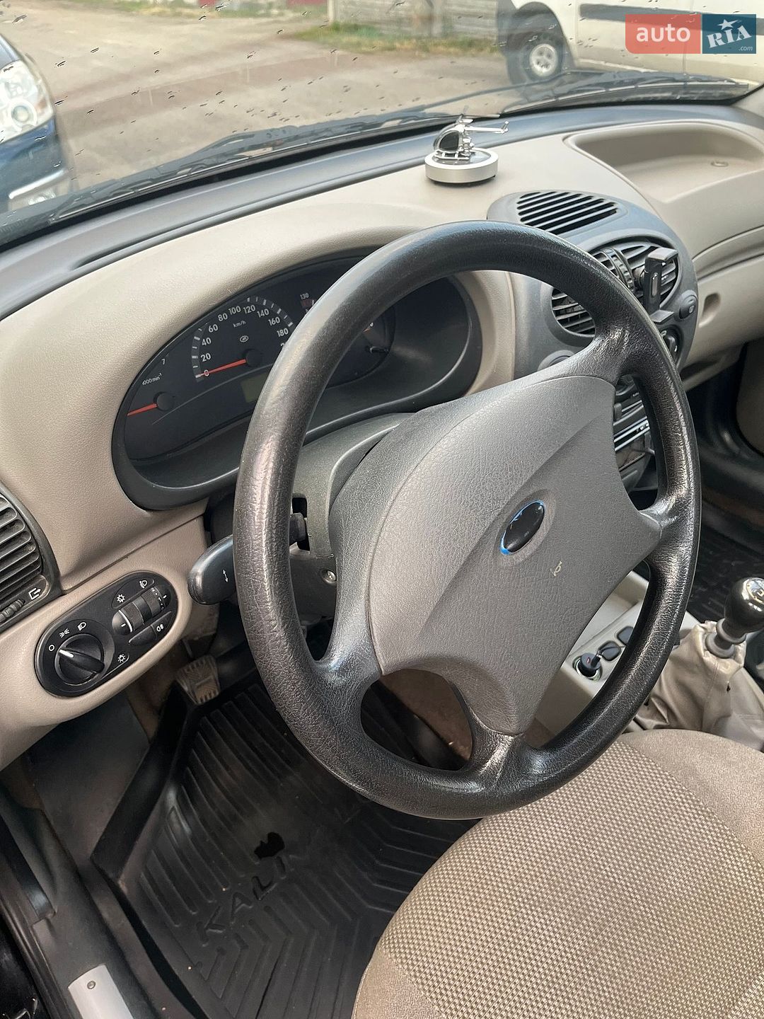 ВАЗ / Lada 1119 Калина 2010 VIN XTA111930A0113536 фото оголошення 9 з 22