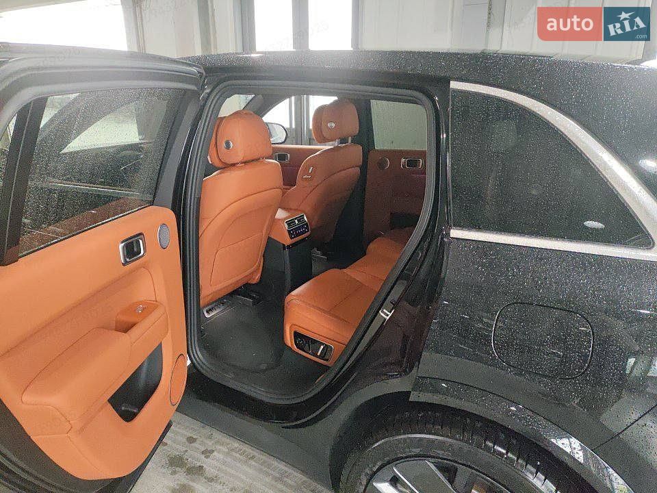 Li Auto L7 2025 VIN HLX33B124S1734695 фото оголошення 4 з 7