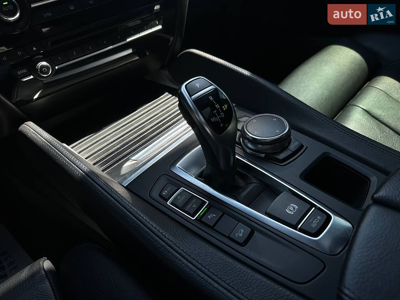 BMW X6 2016 VIN 5UXKU2C59G0N82009 фото оголошення 17 з 26
