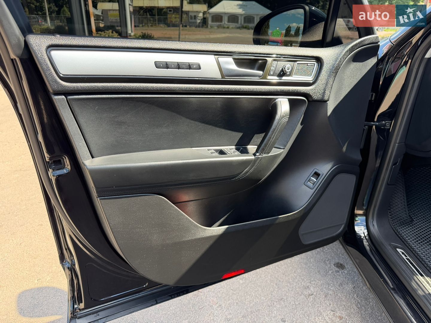 Volkswagen Touareg 2013 VIN WVGZZZ7PZED001762 фото оголошення 22 з 59