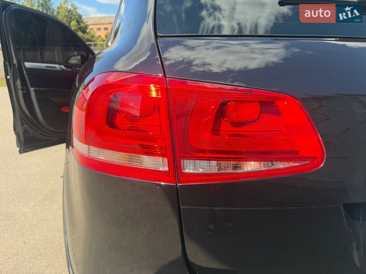 Volkswagen Touareg 2013 VIN WVGZZZ7PZED001762 фото оголошення 28 з 59