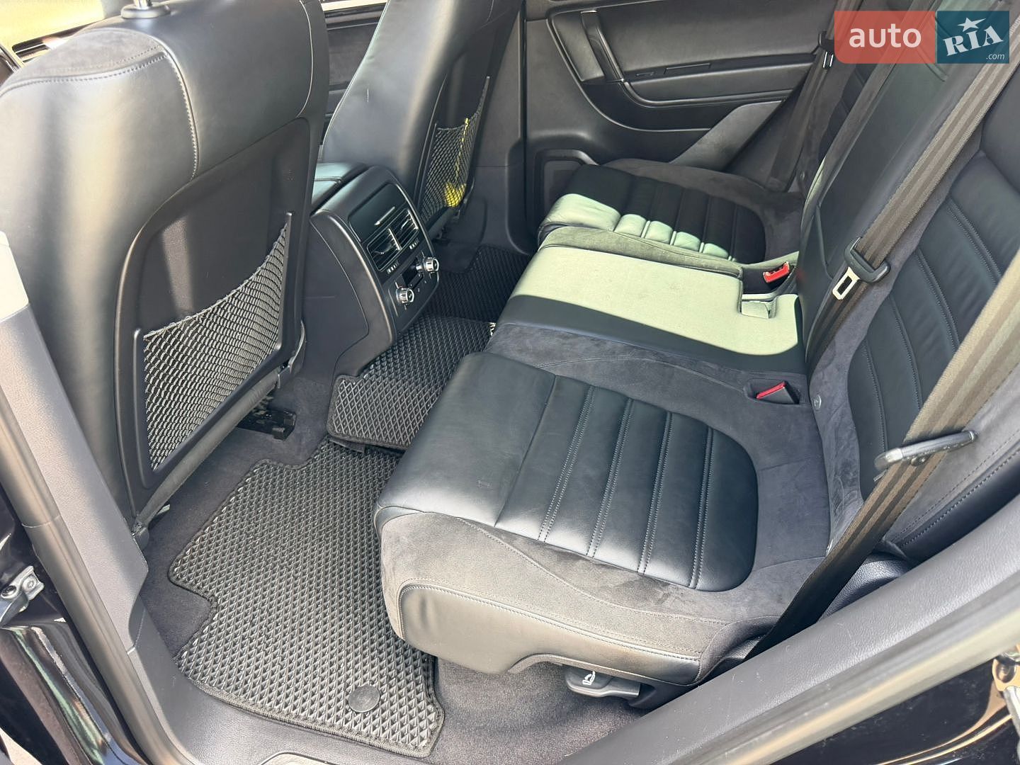 Volkswagen Touareg 2013 VIN WVGZZZ7PZED001762 фото оголошення 32 з 59