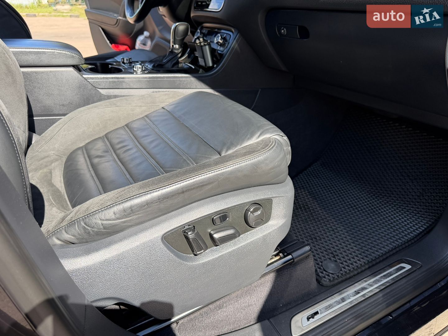 Volkswagen Touareg 2013 VIN WVGZZZ7PZED001762 фото оголошення 40 з 59