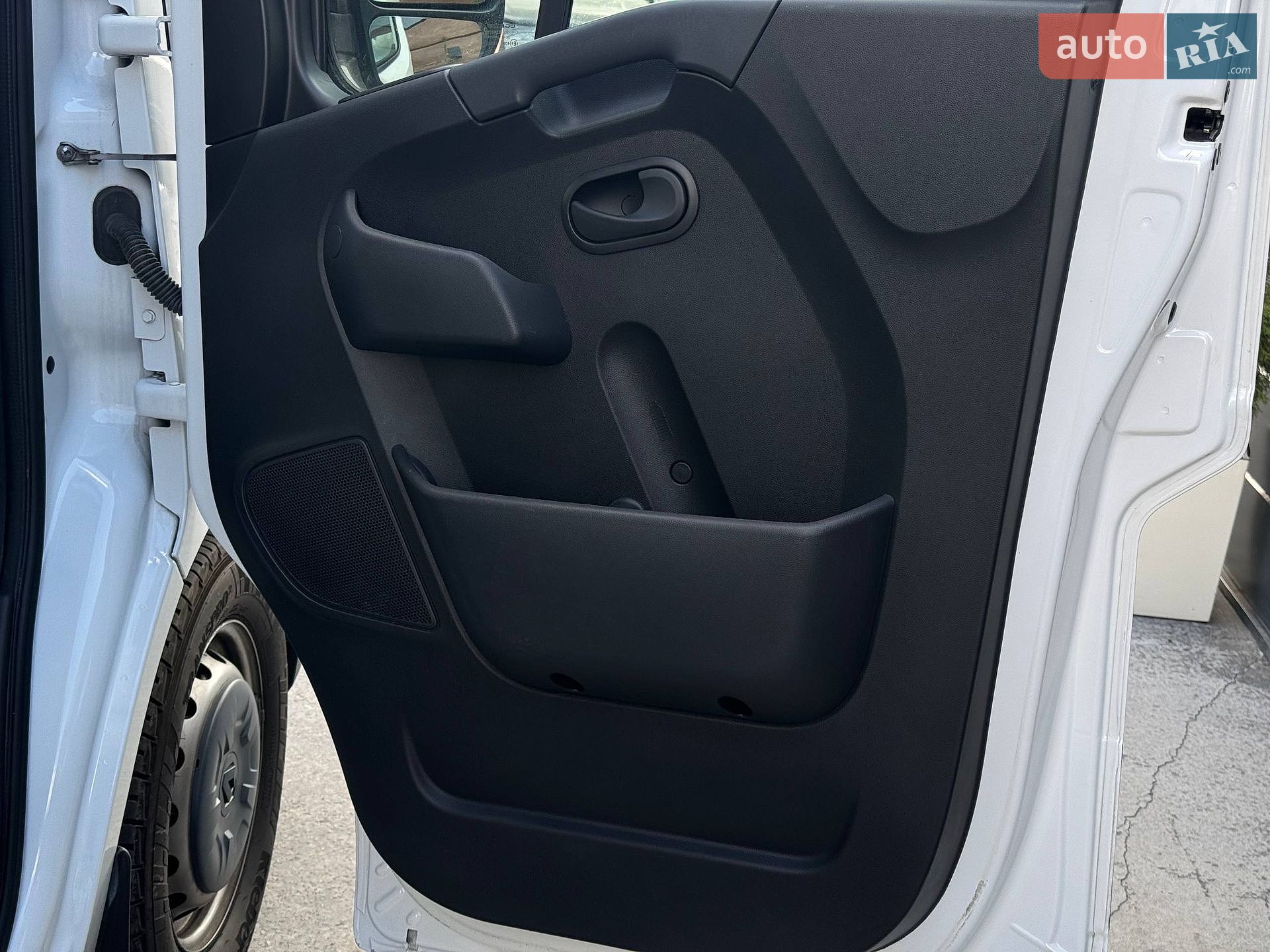 Renault Master 2021 VIN VF6MF000566938980 фото оголошення 38 з 44