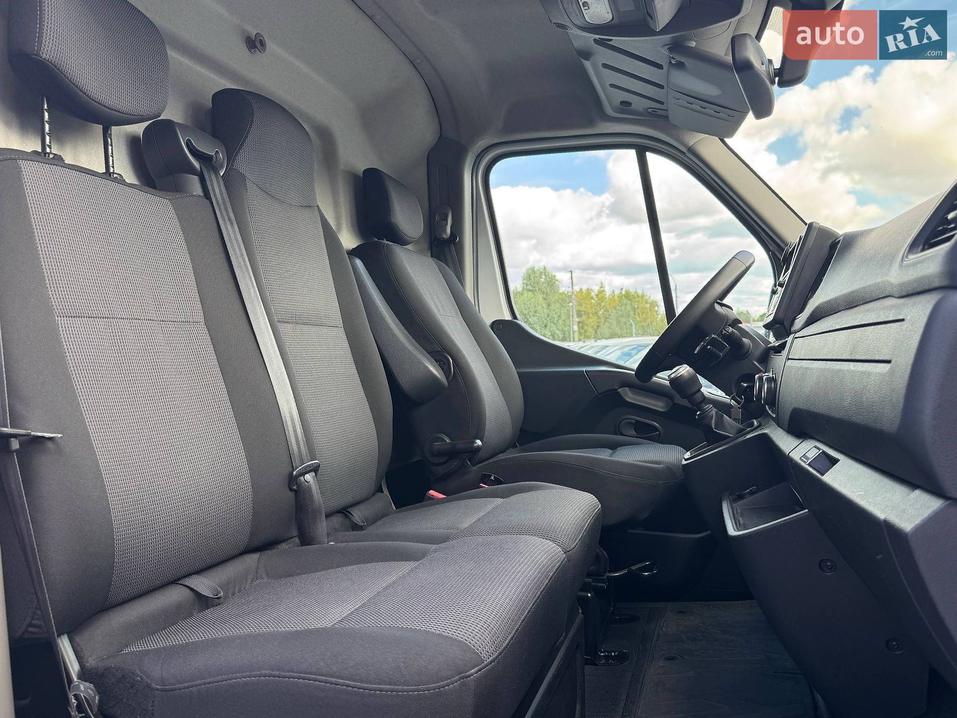 Renault Master 2021 VIN VF6MF000566938980 фото оголошення 41 з 44
