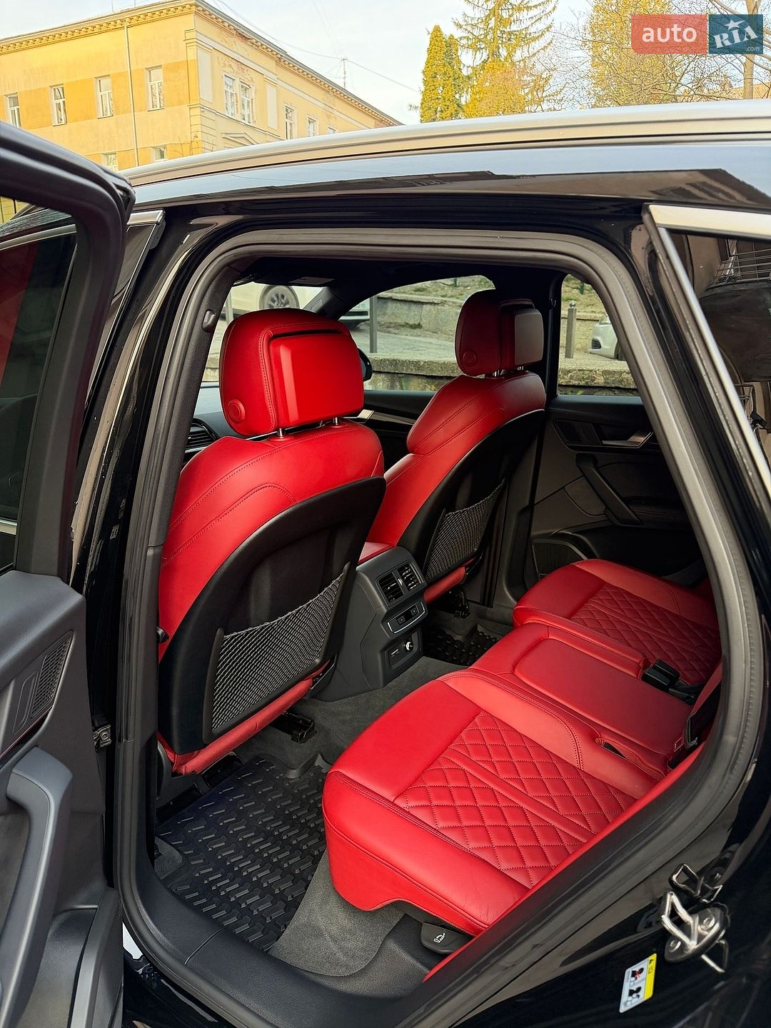 Audi SQ5 2024 VIN WA1B4AFY5S2032895 фото оголошення 13 з 20