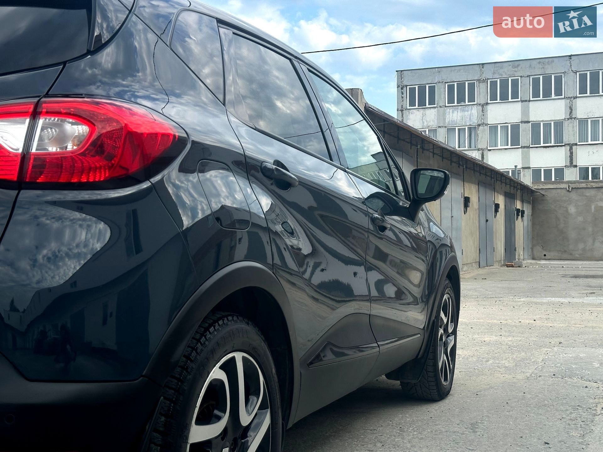 Renault Captur 2016 VIN VF12REL1E55603456 фото оголошення 6 з 30