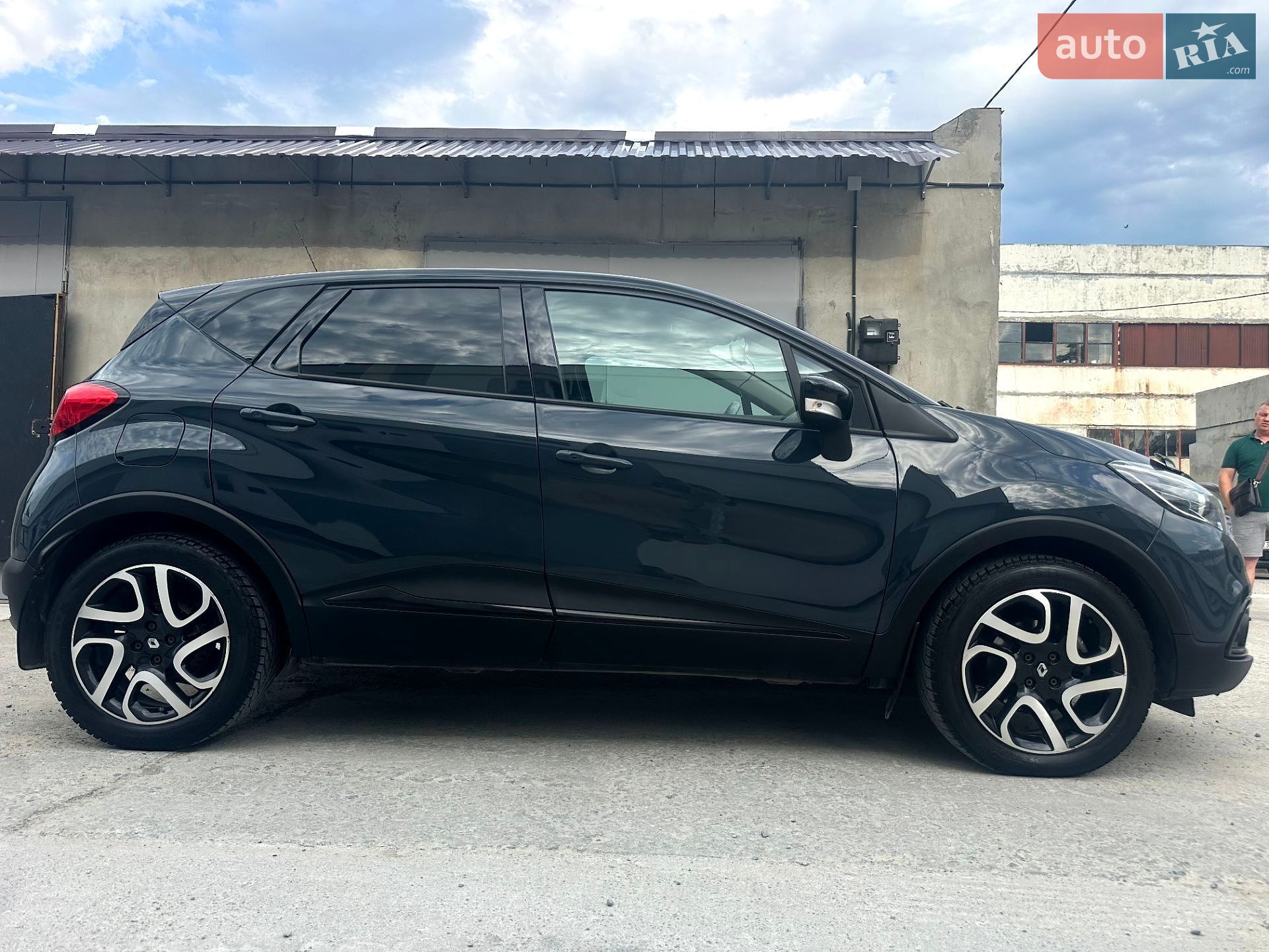 Renault Captur 2016 VIN VF12REL1E55603456 фото оголошення 13 з 30