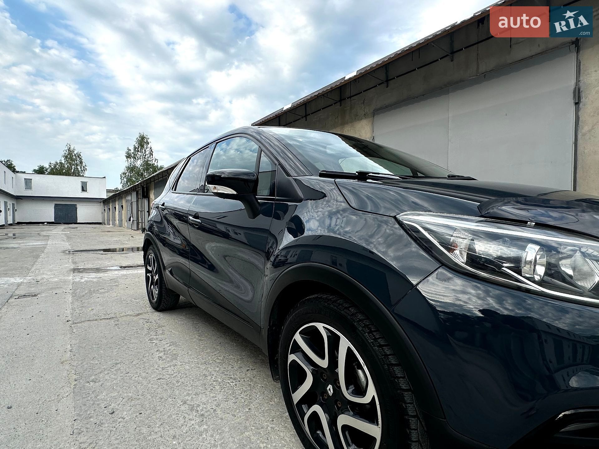 Renault Captur 2016 VIN VF12REL1E55603456 фото оголошення 16 з 30