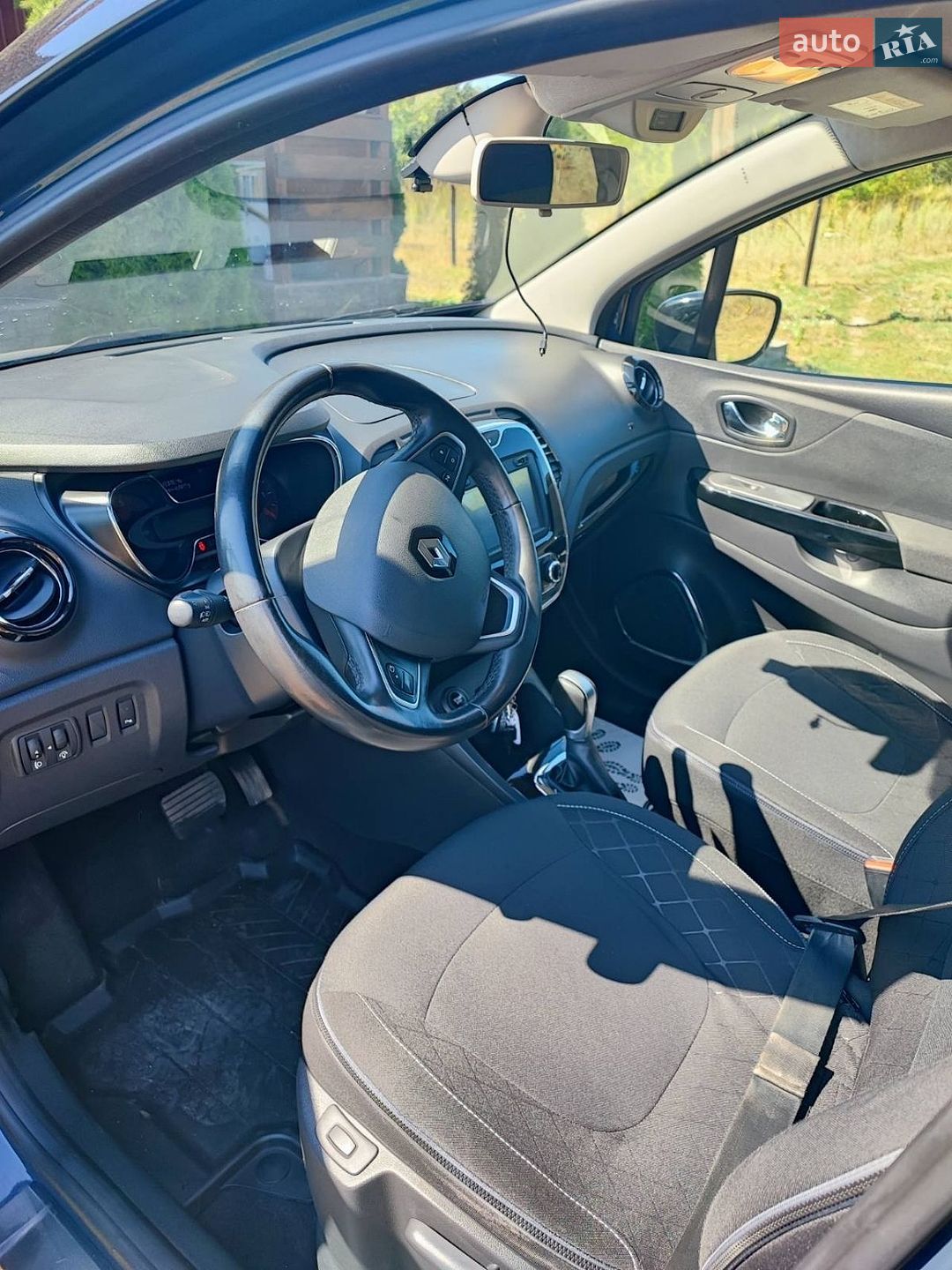 Renault Captur 2016 VIN VF12REL1E55603456 фото оголошення 22 з 30