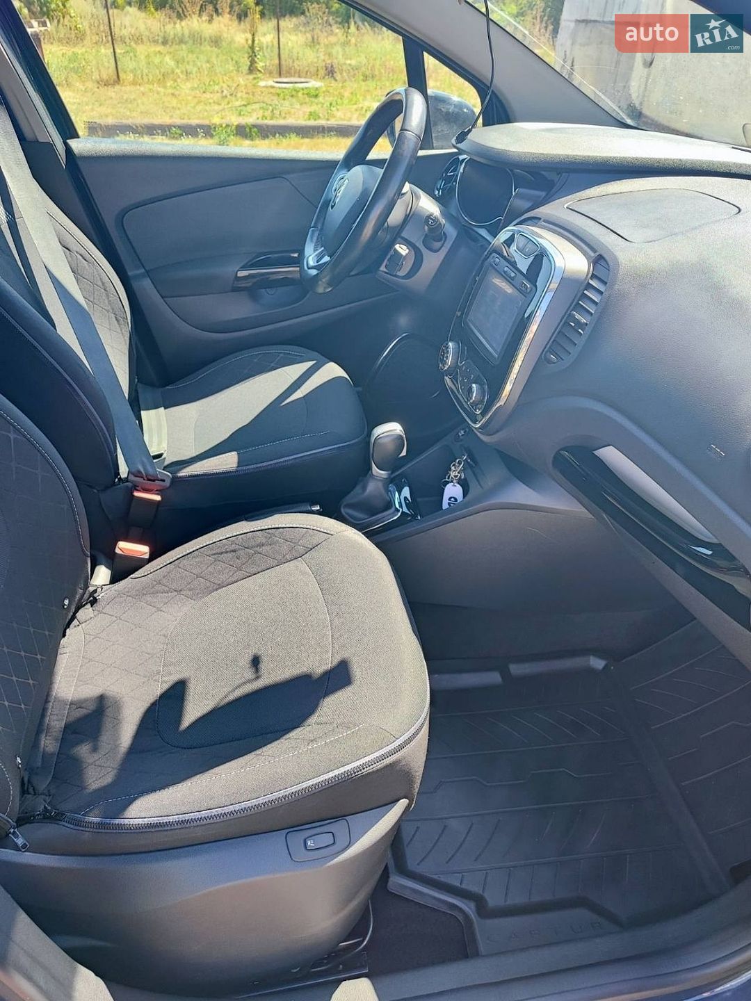 Renault Captur 2016 VIN VF12REL1E55603456 фото оголошення 29 з 30