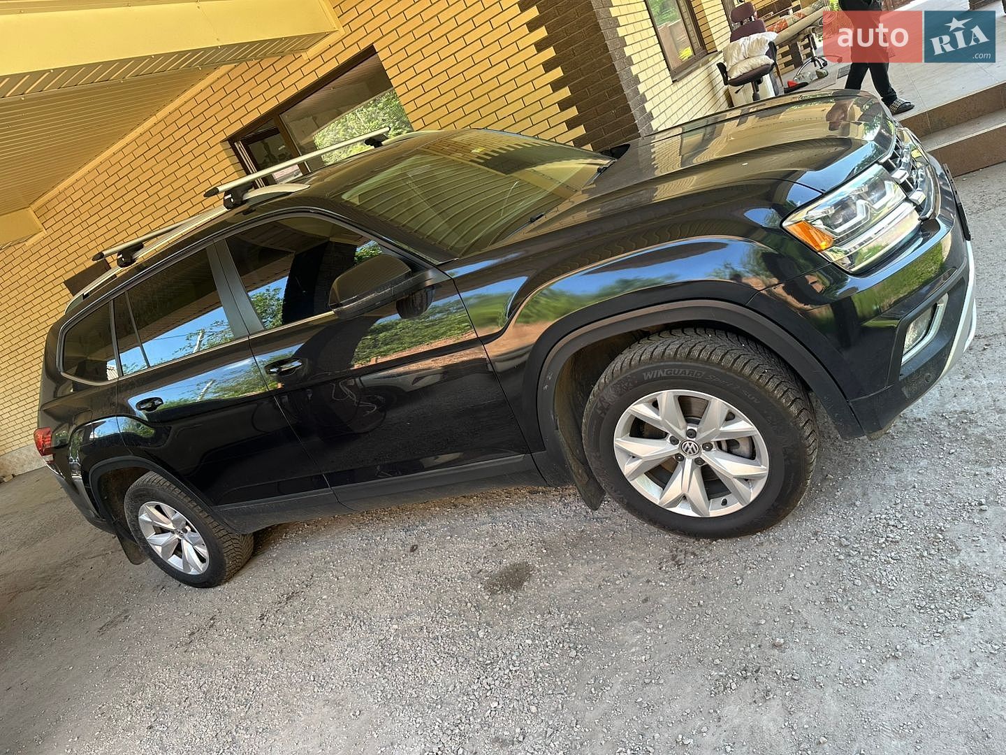 Volkswagen Atlas 2018 VIN 1V2UR2CA1KC510221 фото оголошення 3 з 15