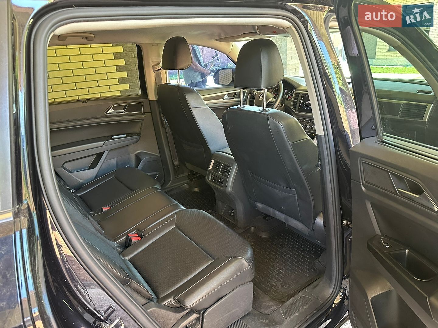 Volkswagen Atlas 2018 VIN 1V2UR2CA1KC510221 фото оголошення 12 з 15
