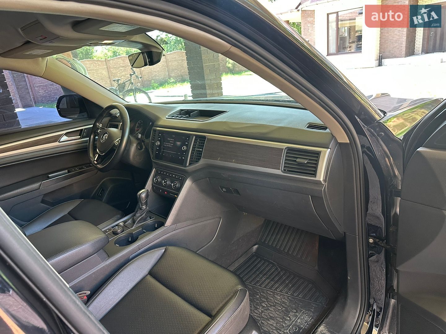 Volkswagen Atlas 2018 VIN 1V2UR2CA1KC510221 фото оголошення 13 з 15