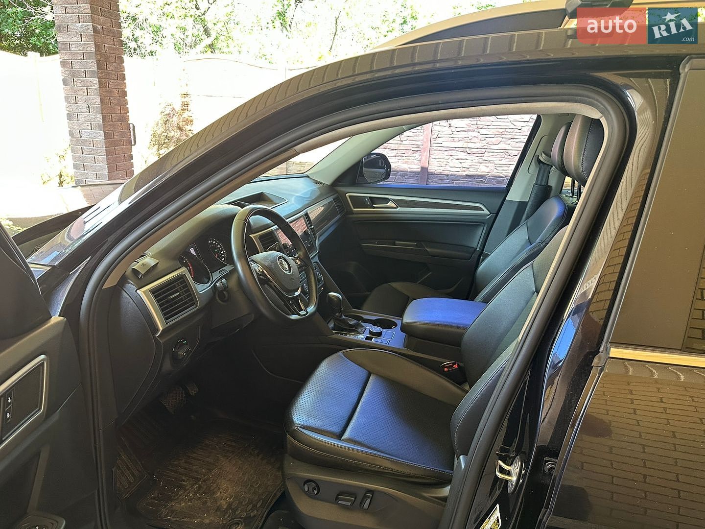 Volkswagen Atlas 2018 VIN 1V2UR2CA1KC510221 фото оголошення 14 з 15
