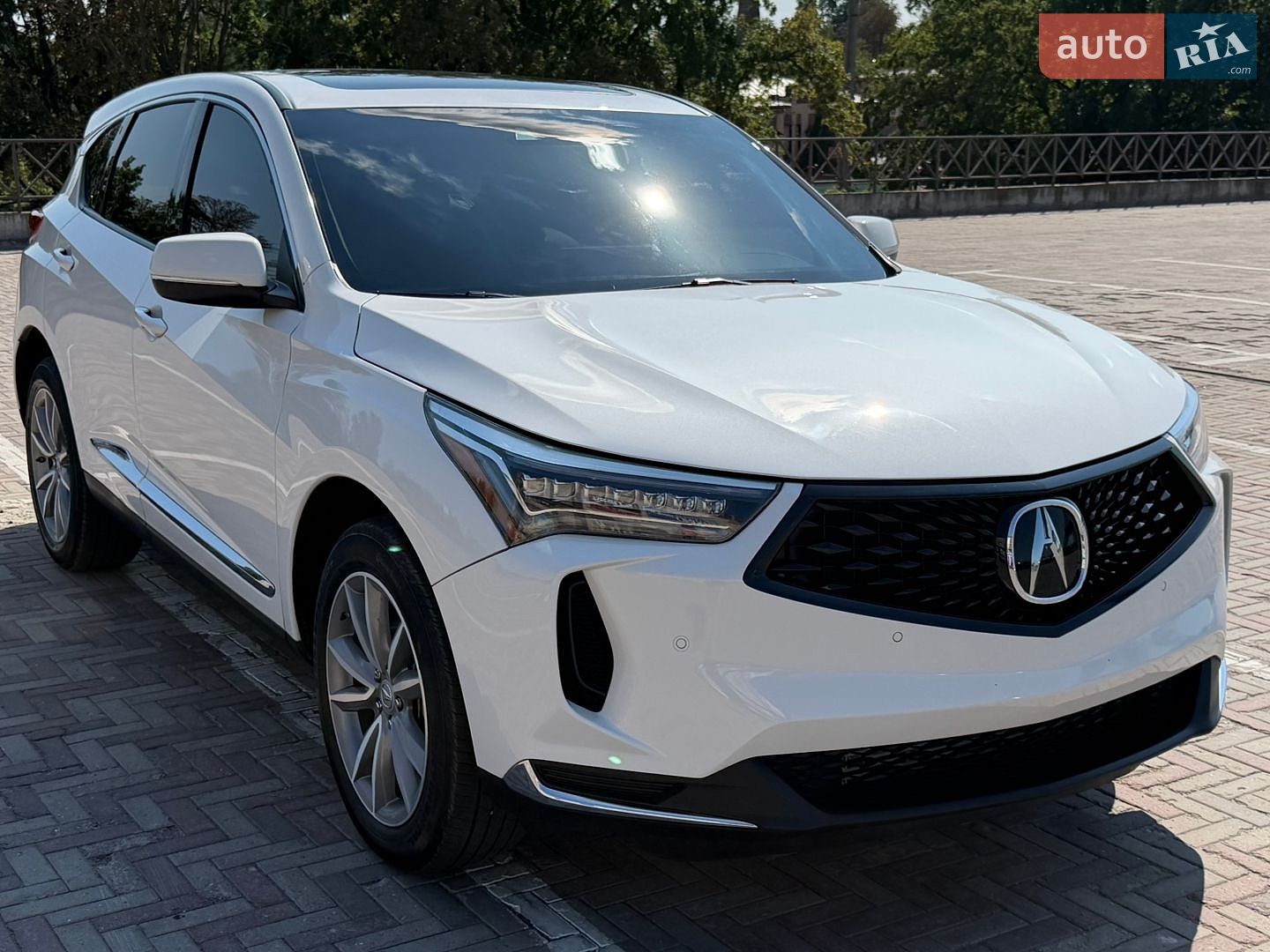 Acura RDX 2023 VIN 5J8TC2H51PL012300 фото оголошення 2 з 25