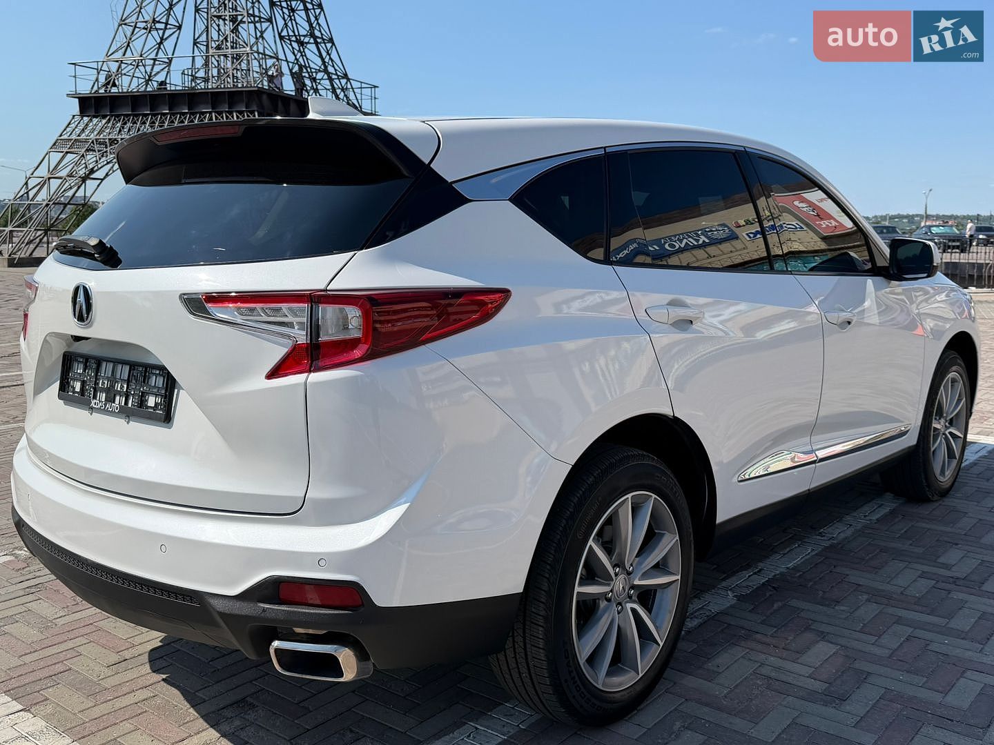 Acura RDX 2023 VIN 5J8TC2H51PL012300 фото оголошення 4 з 25