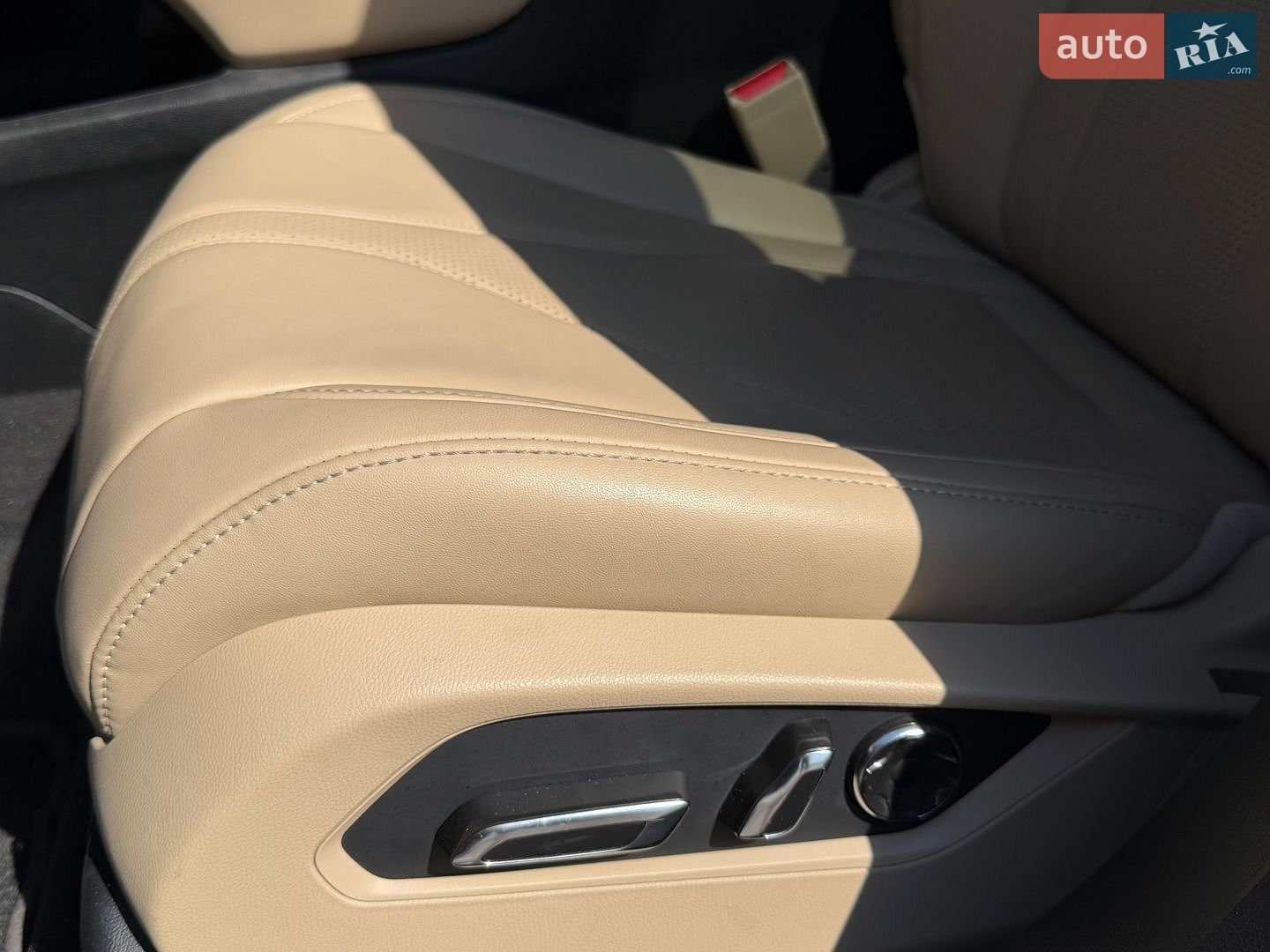 Acura RDX 2023 VIN 5J8TC2H51PL012300 фото оголошення 14 з 25
