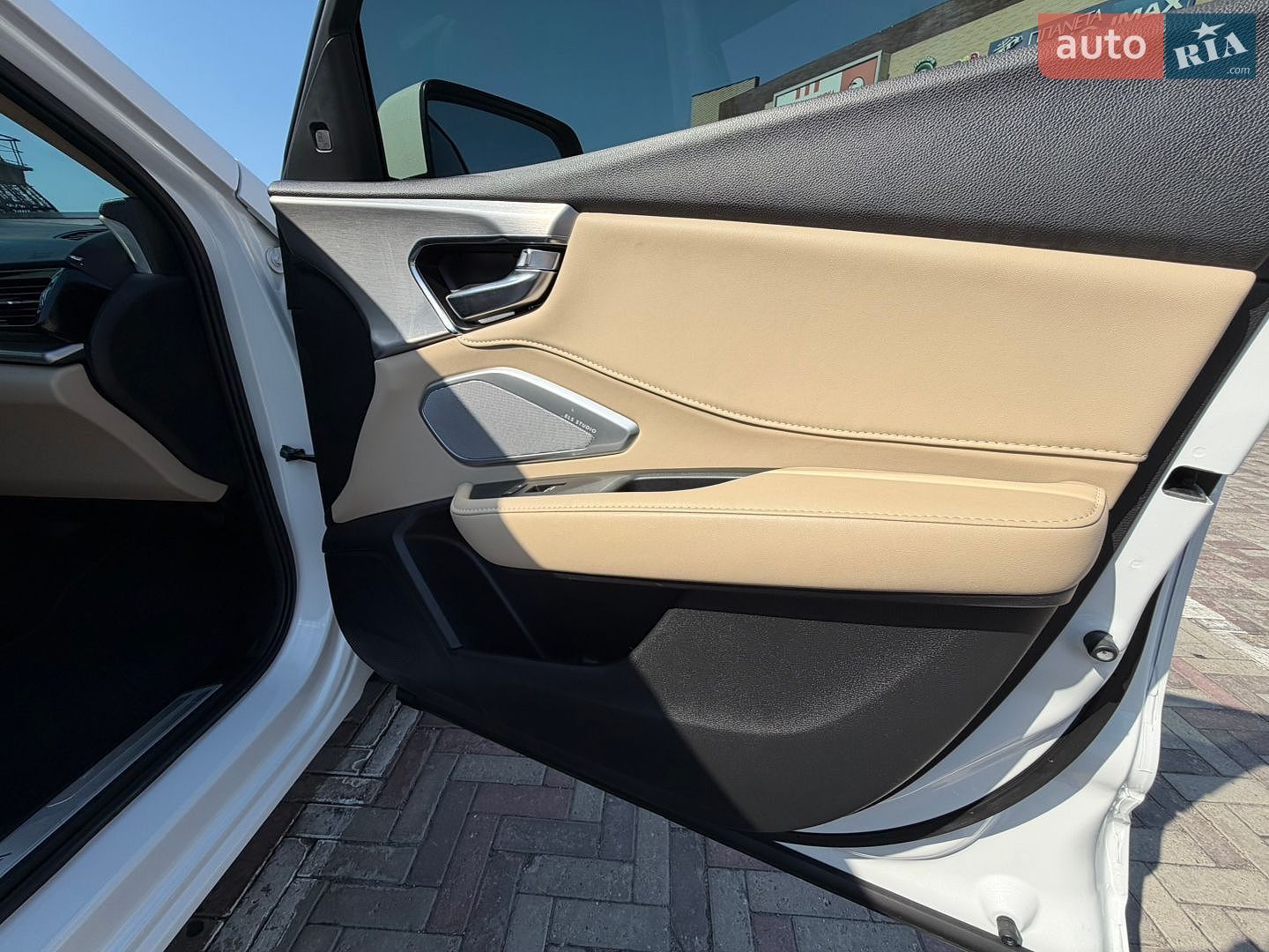 Acura RDX 2023 VIN 5J8TC2H51PL012300 фото оголошення 24 з 25