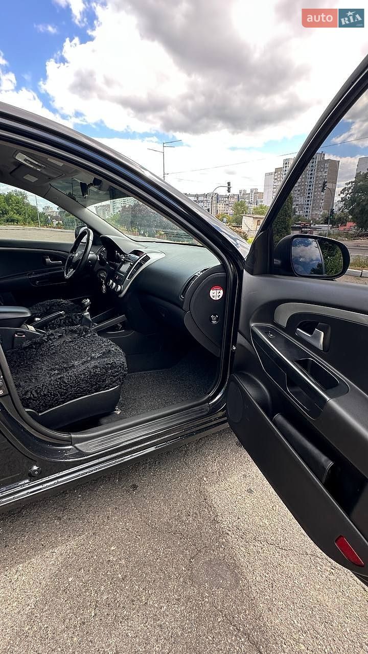 Kia Ceed 2009 VIN U5YHC811AAL138001 фото оголошення 21 з 23