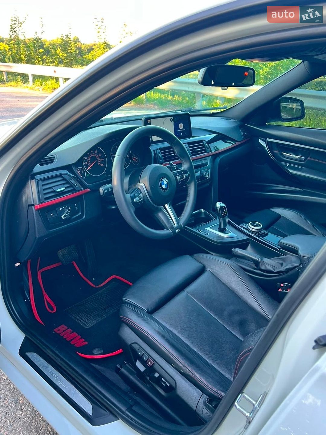 BMW 3 Series 2012 VIN WBA3A5C59CF349042 фото оголошення 14 з 42