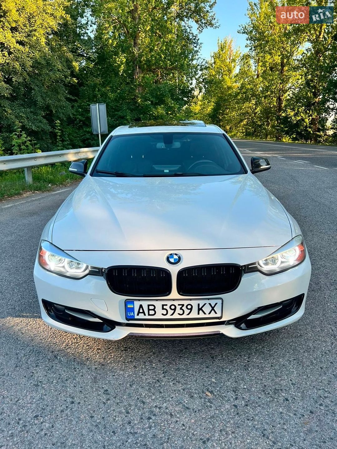 BMW 3 Series 2012 VIN WBA3A5C59CF349042 фото оголошення 27 з 42