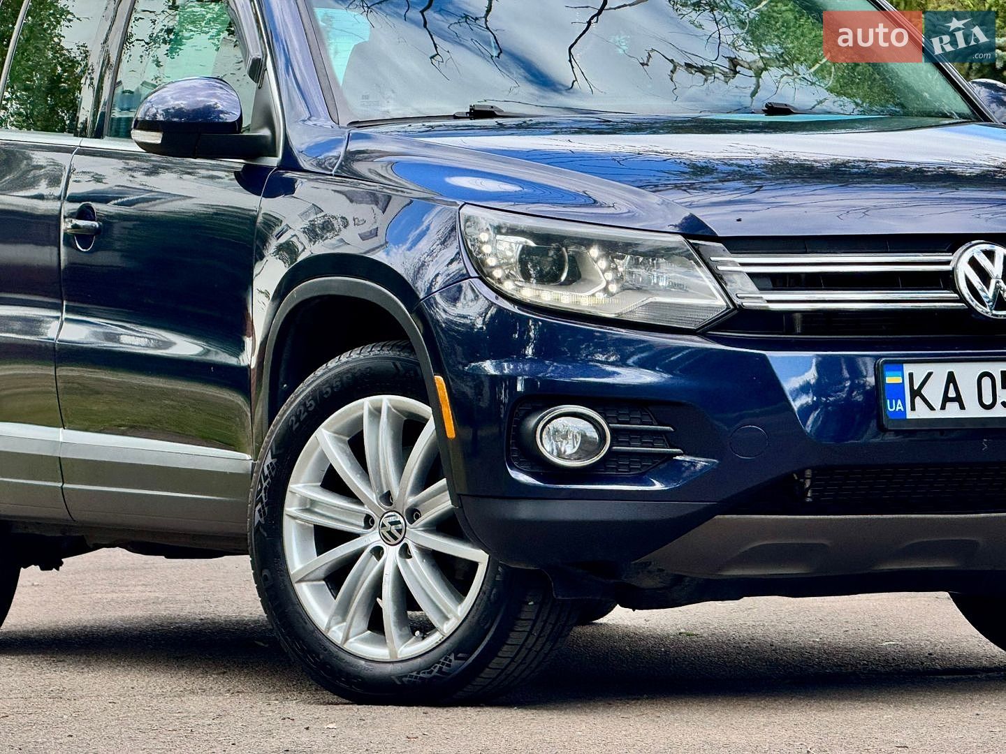 Volkswagen Tiguan 2016 VIN WVGBV7AX6GW577570 фото оголошення 6 з 36
