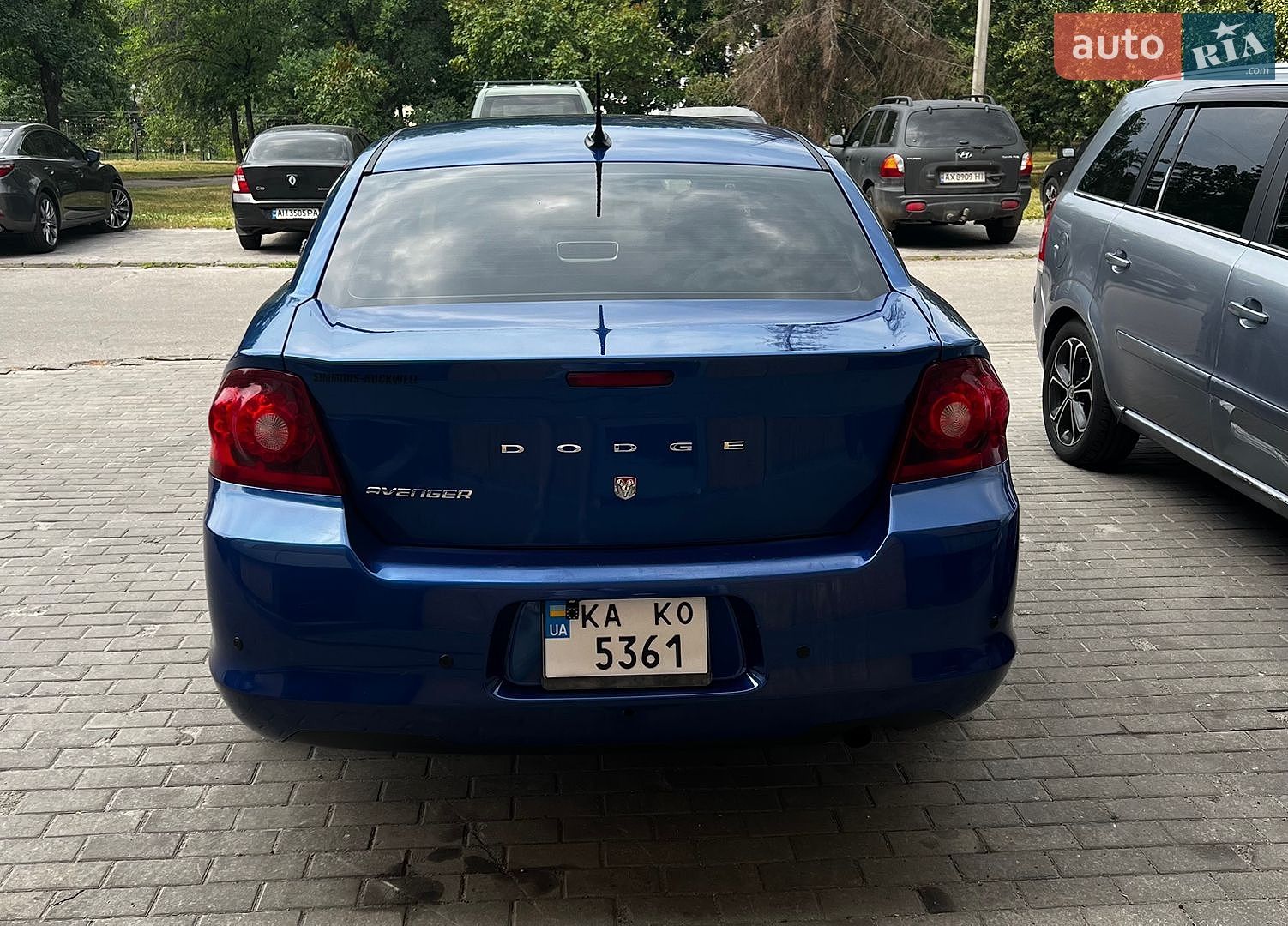 Dodge Avenger 2012 VIN 1C3CDZAB4DN611037 фото оголошення 9 з 11