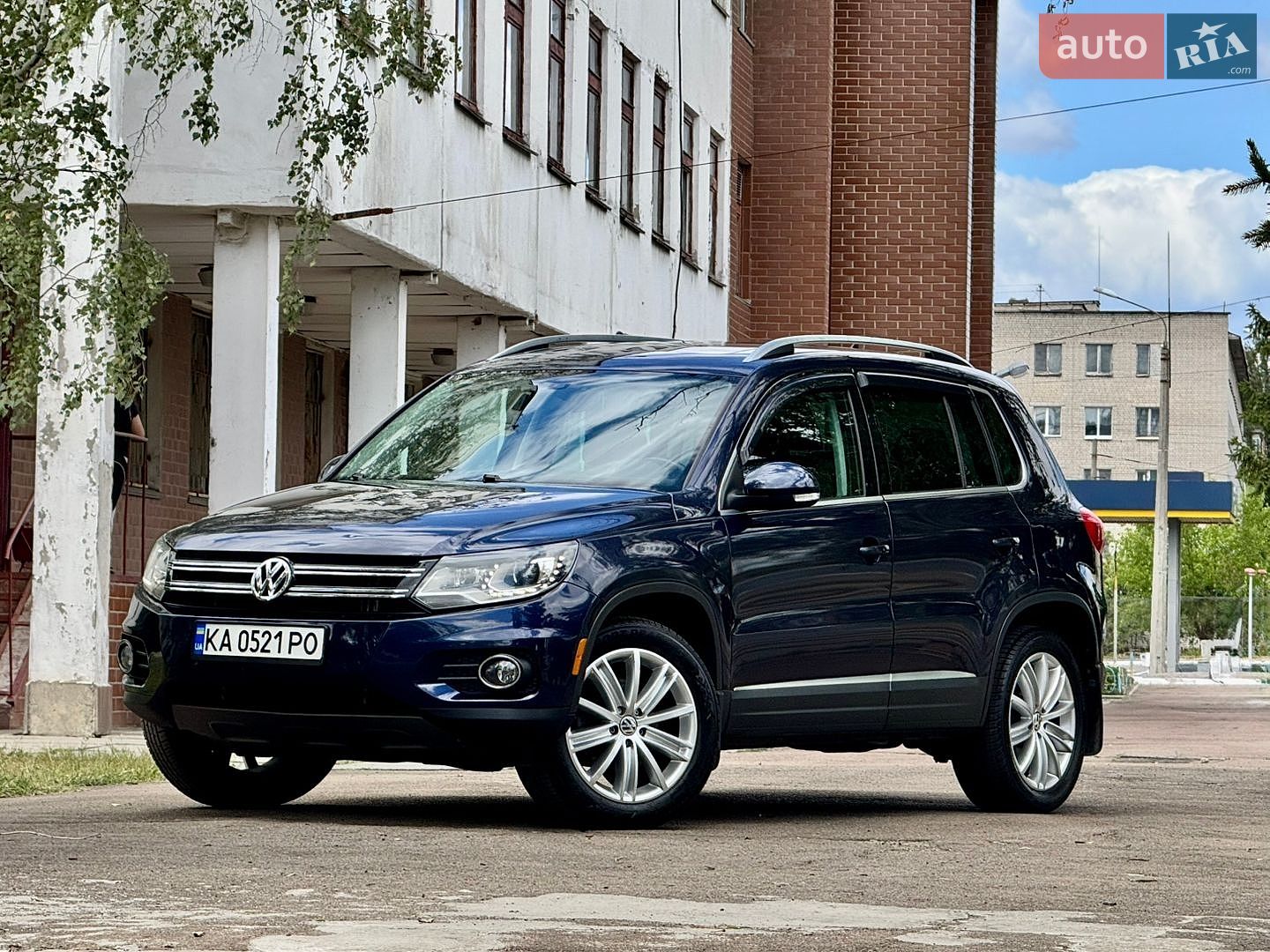 Volkswagen Tiguan 2016 VIN WVGBV7AX6GW577570 фото оголошення 8 з 36
