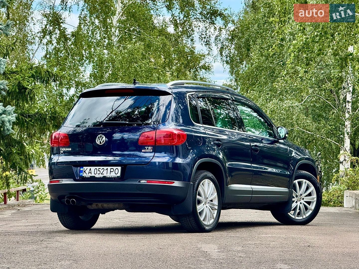 Volkswagen Tiguan 2016 VIN WVGBV7AX6GW577570 фото оголошення 10 з 36