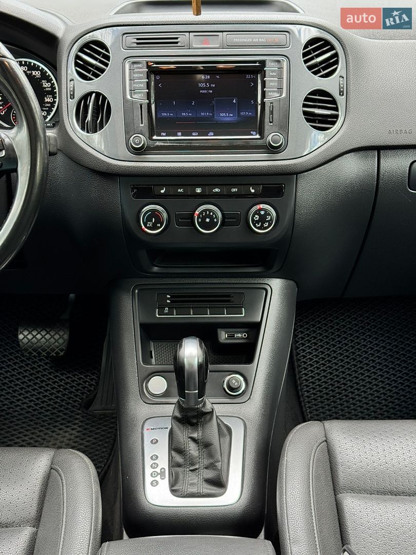 Volkswagen Tiguan 2016 VIN WVGBV7AX6GW577570 фото оголошення 33 з 36