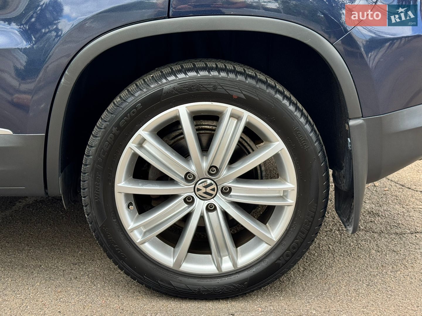 Volkswagen Tiguan 2016 VIN WVGBV7AX6GW577570 фото оголошення 34 з 36