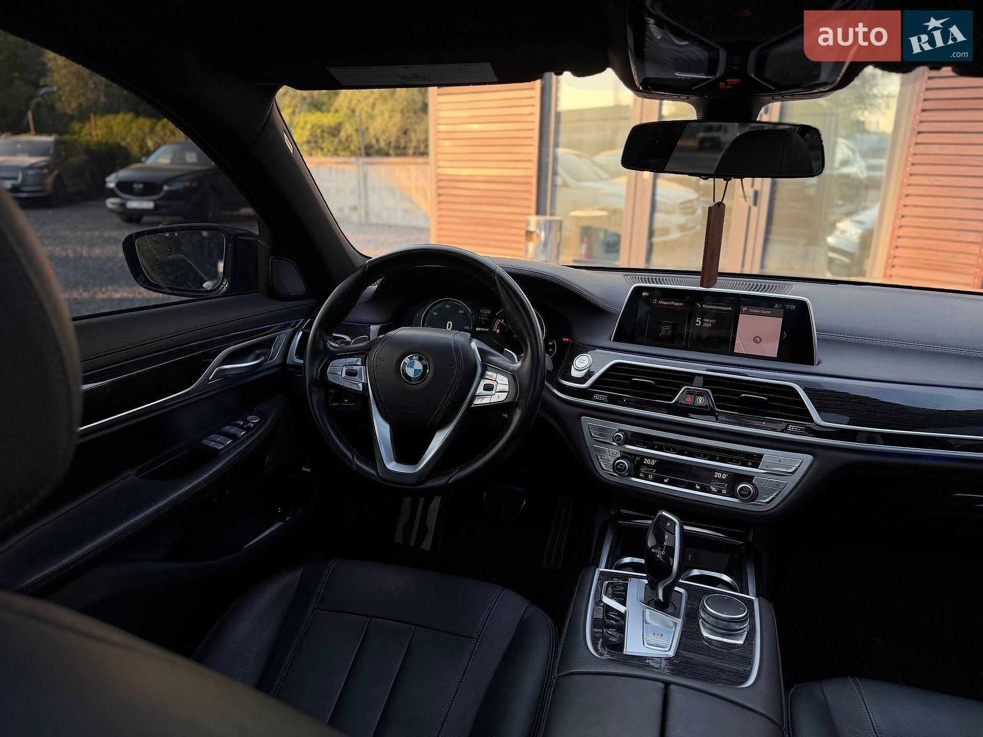 BMW 7 Series 2018 VIN WBA7J2C5XKB440410 фото оголошення 21 з 55