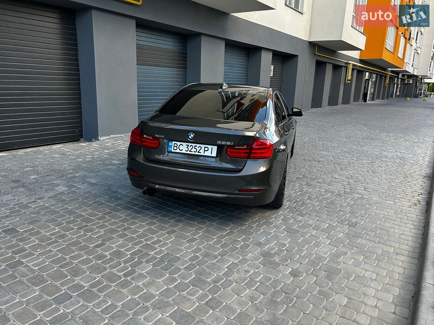 BMW 3 Series 2013 VIN WBA3B3G59DNP38511 фото оголошення 25 з 32